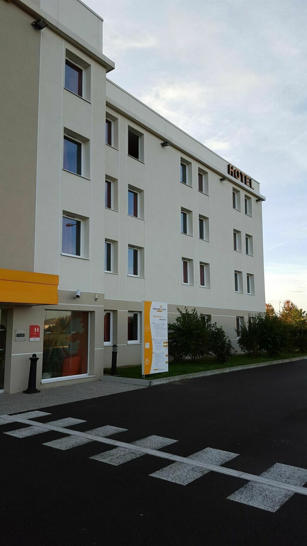 Premiere Classe Sens Nord- Saint Clément Esterno foto